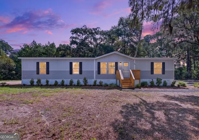 Photo 2 of Manufactured home for sale at 38 Jane St, Midway, GA 31320 | MLS# 10820471 | Listing updated on 2026-09-23