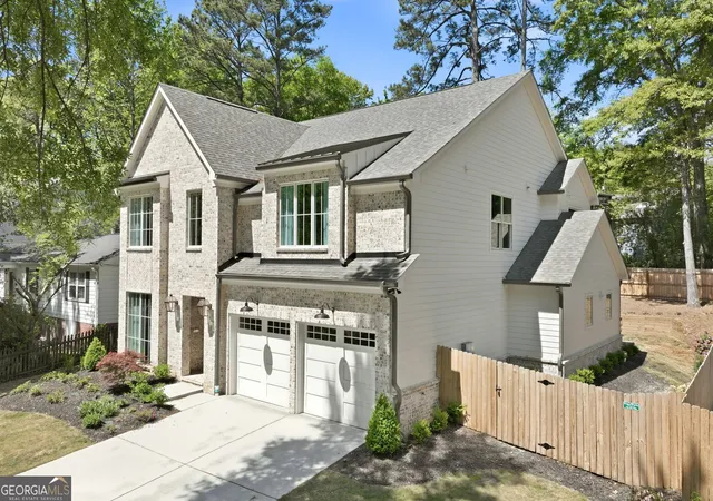 2nd image of 1872 Hickory Rd, Atlanta, GA 30341 | MLS# 10734623