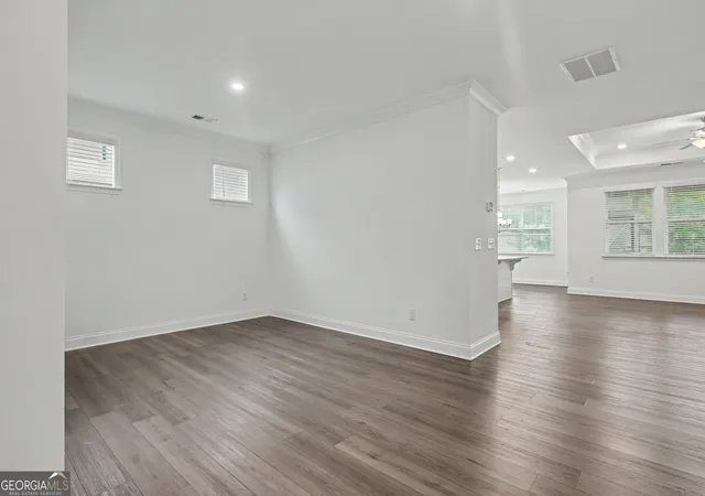 5th image of 375 Plainfield St, Fayetteville, GA 30215 | MLS# 10824574