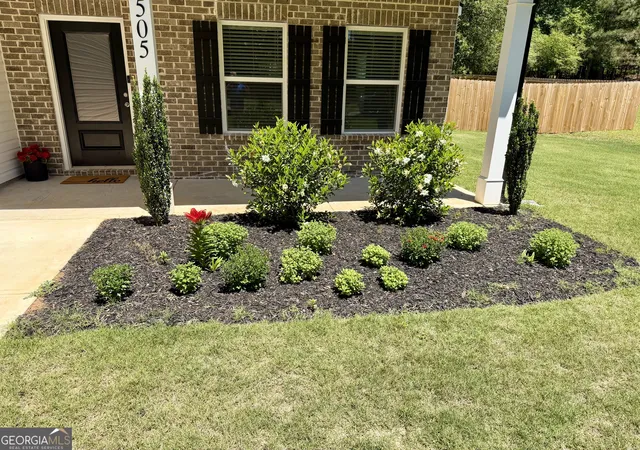 Photo 4 of Single family home for sale at 505 Kaitlin Cir, Griffin, GA 30223 | MLS# 10826888 | Listing updated on 2026-08-29