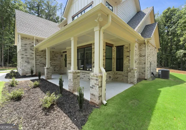 4th image of 125 Maple Valley Dr, Jenkinsburg, GA 30234 | MLS# 10815139
