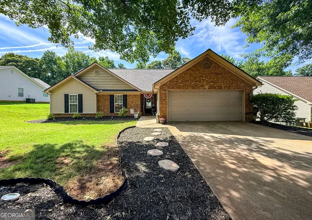 1st image of 255 River Mist Cir, Jefferson, GA 30549 | MLS# 10822379