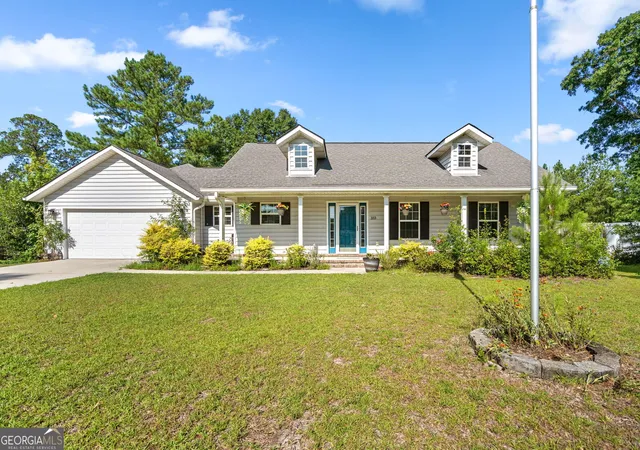 Photo 1 of Single family home for sale at 333 Labrador Ln, Guyton, GA 31312 | MLS# 10813251 | Listing updated on 2026-09-19