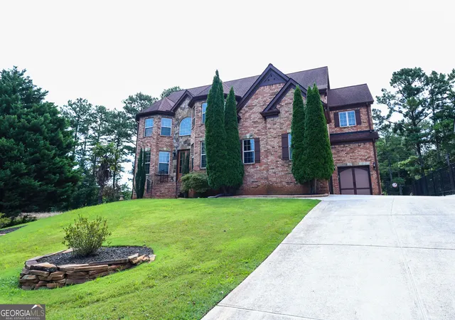 Photo 2 of Single family home for sale at 2389 Apalachee Crucis Ln, Dacula, GA 30019 | MLS# 10826057 | Listing updated on 2026-10-29