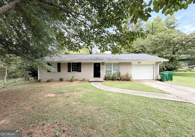 2nd image of 2893 Bradmoor Ct, Decatur, GA 30034 | MLS# 10786750