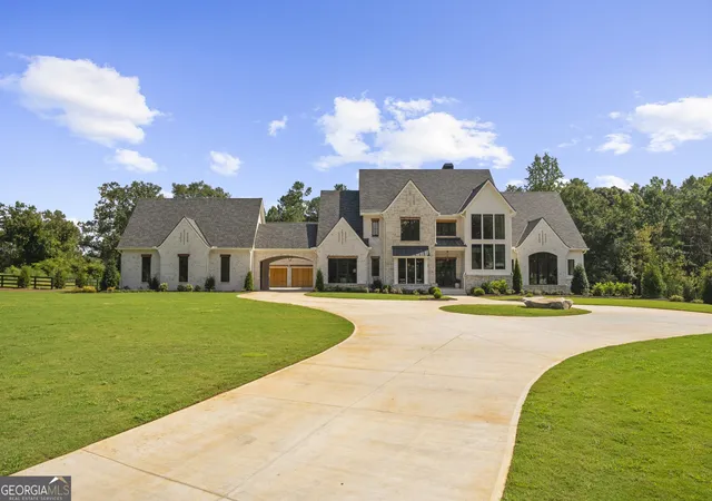2nd image of 113 Hickory Flat Rd, Alpharetta, GA 30004 | MLS# 10829358