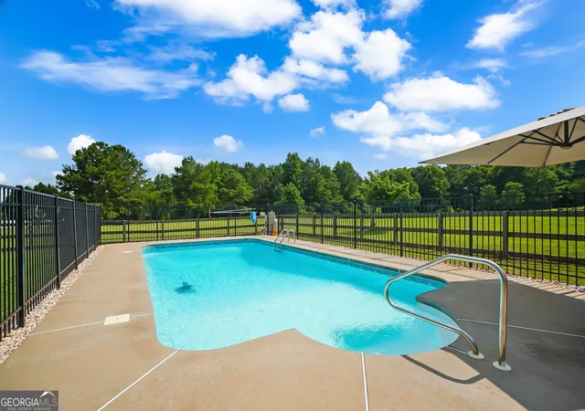 2nd image of 188 Meadows Dr, Senoia, GA 30276 | MLS# 10794919
