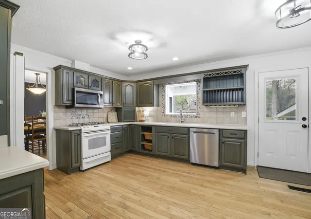 Photo 3 of Single family home for sale at 119 Rollingwood Cir Nw, Rome, GA 30165 | MLS# 10722322 | Listing updated on 2026-07-25