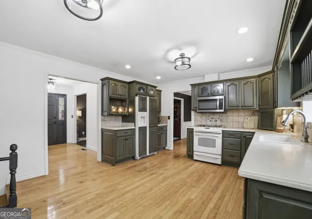 Photo 3 of Single family home for sale at 119 Rollingwood Cir NW, Rome, GA 30165 | MLS# 10722322 | Listing updated on 2026-07-25