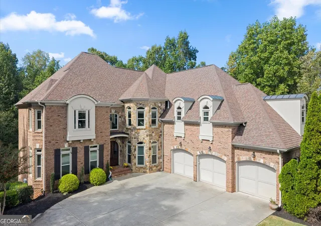 Photo 1 of Mansion for sale at 1685 Eversedge Dr, Alpharetta, GA 30009 | MLS# 10870298 | Listing updated on 2026-10-27