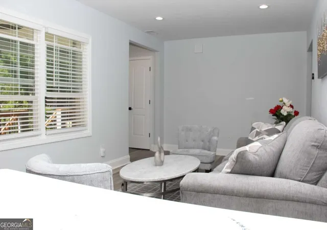 4th image of 1841 Bayberry Dr Sw, Atlanta, GA 30311 | MLS# 10752872