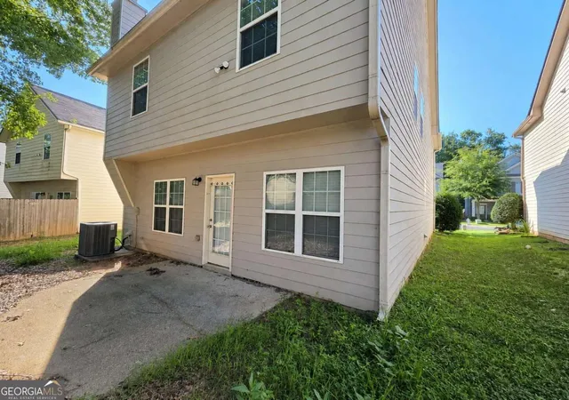 Photo 1 of Single family home for sale at 5871 Apple Grv Rd, Buford, GA 30519 | MLS# 10827816 | Listing updated on 2026-09-21