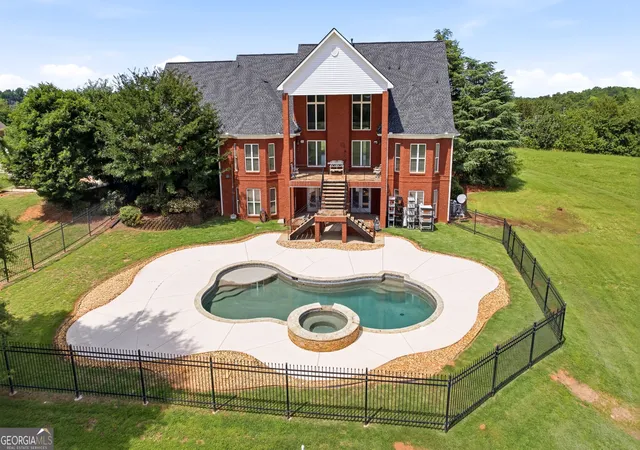 3rd image of 712 Teamon Rd, Griffin, GA 30223 | MLS# 10776988