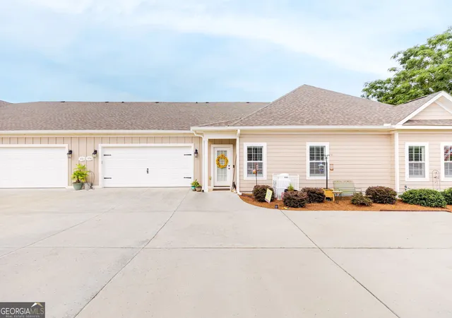 1st image of 494 Nandina Ct, Warner Robins, GA 31088 | MLS# 10807123