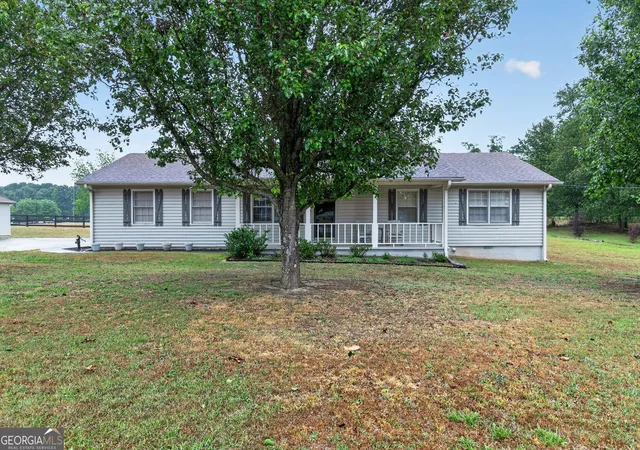 Photo 1 of Single family home for sale at 5719 Hill Rd Sw, Powder Springs, GA 30127 | MLS# 10768355 | Listing updated on 2026-05-22