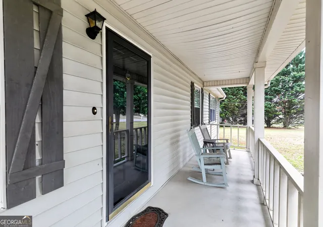 Photo 4 of Single family home for sale at 5719 Hill Rd SW, Powder Springs, GA 30127 | MLS# 10768355 | Listing updated on 2026-05-22