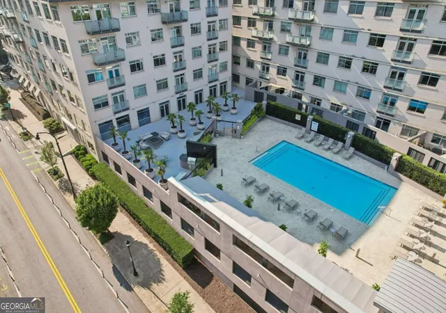 2nd image of 805 Peachtree St Ne, Atlanta, GA 30308