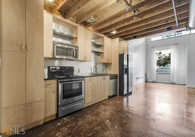 Condominium at 1661 La France St Ne #309, Atlanta, GA 30307 | MLS# 10057982 | | Sold on 2022-08-31