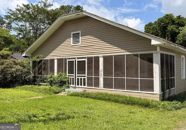 Homes for sale in Carrollton, GA | 215 Croft Street, Carrollton, GA 30117 | MLS# 10791420