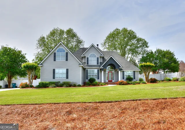 Photo 3 of Single family home for sale at 4043 Liska Cir, Valdosta, GA 31605 | MLS# 10756671 | Listing updated on 2026-09-08