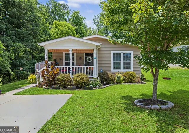 1st image of 96 Bob White Ln, Newnan, GA 30263 | MLS# 10782389