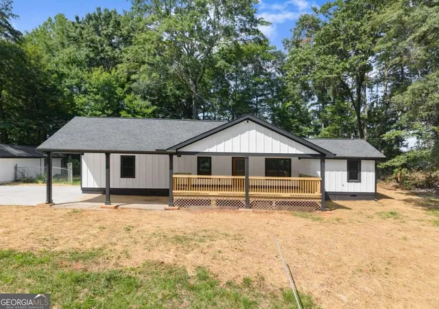 1st image of 2443 Old Cornelia Hwy, Gainesville, GA 30507 | MLS# 10829973