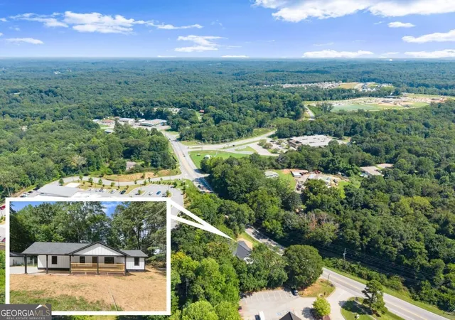 2nd image of 2443 Old Cornelia Hwy, Gainesville, GA 30507 | MLS# 10829973