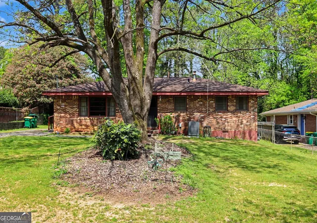 Photo 1 of Sale Pending at 7019 Lakeview Ln, Doraville, GA 30360 | MLS# 10795300 | Listing updated on 2026-09-08