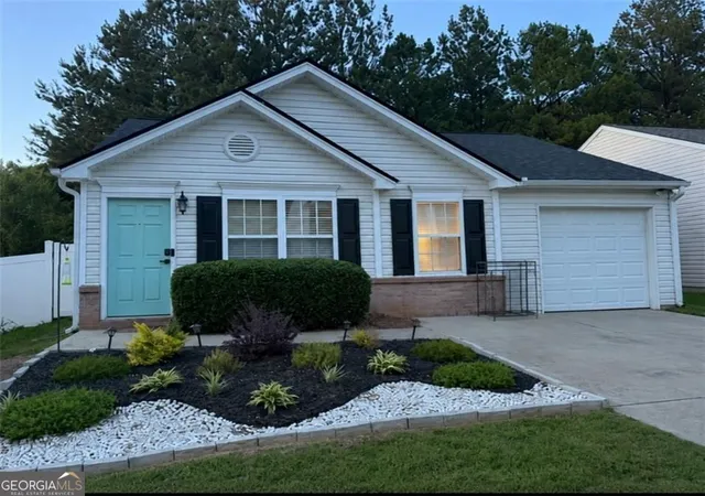 Photo 1 of Single family home for sale at 203 Oak Grove Ln, Acworth, GA 30102 | MLS# 10818251 | Listing updated on 2026-09-03