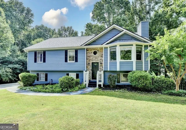 Photo 1 of Single family home for sale at 6224 Ivy Springs Dr, Flowery Branch, GA 30542 | MLS# 10808890 | Listing updated on 2026-09-06