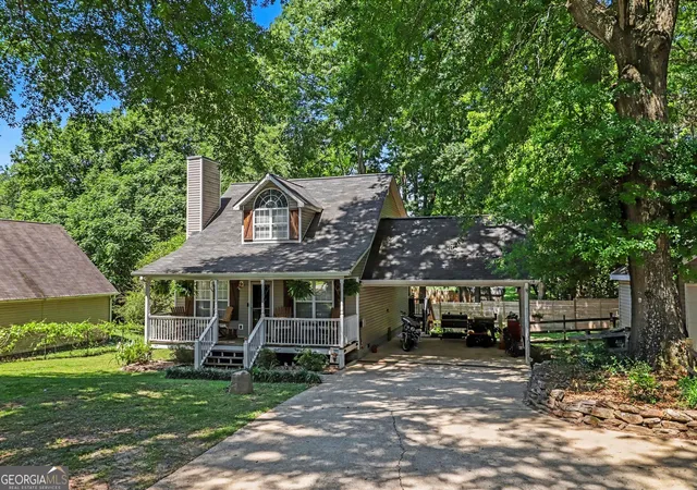 Photo 3 of Sale Pending at 106 Granite St, Hogansville, GA 30230 | MLS# 10767960 | Listing updated on 2026-09-28