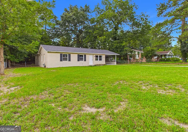 3rd image of 4445 Pinedale Dr, Macon, GA 31206 | MLS# 10808694