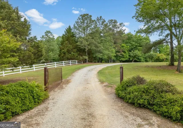 Homes for sale in Crawfordville, GA | 299 Hunting Club Rd Sw, Crawfordville, GA 30631 | MLS# 10778169