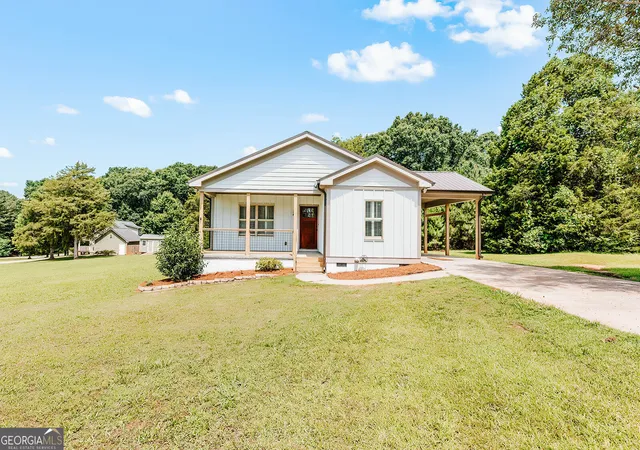 Homes for sale in Hartwell, GA | 1445 N Forest Ave, Hartwell, GA 30643 | MLS# 10788723