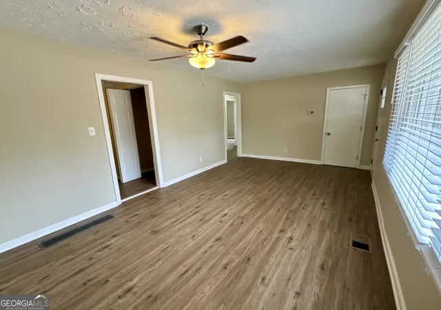 Photo 3 of Single family home for sale at 1908 S Columbia Pl, Decatur, GA 30032 | MLS# 10478073 | Listing updated on 2026-10-03