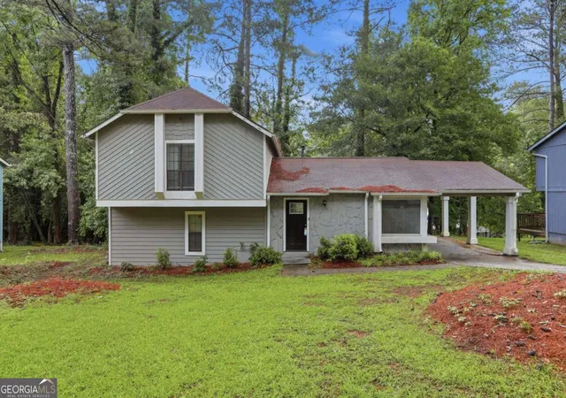 Homes for sale in Atlanta, GA | 580 Wilson Mill Rd Sw, Atlanta, GA 30331 | MLS# 10776494