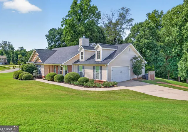 Homes for sale in Jefferson, GA | 25 Persimmon Dr, Jefferson, GA 30549 | MLS# 10791846