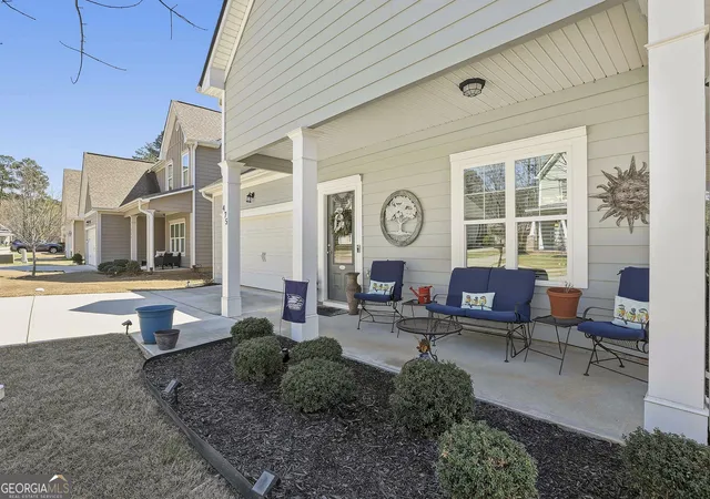 3rd image of 475 Rabbits Run, Fayetteville, GA 30214 | MLS# 10712345