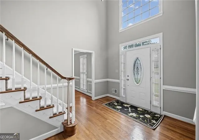 Photo 3 of Single family home for sale at 10985 Wilshire Chase Dr, Johns Creek, GA 30097 | MLS# 10786657 | Listing updated on 2026-09-17