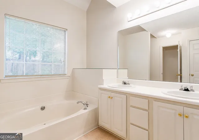 2nd image of 3080 Autumn Woods Ct, Douglasville, GA 30135 | MLS# 10819056