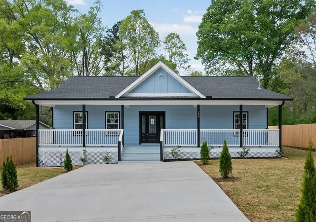 Photo 3 of Single family home for sale at 186 Salem Dr, Rome, GA 30165 | MLS# 10725201 | Listing updated on 2026-08-24