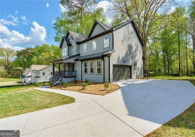 Photo 2 of Single family home for sale at 1697 Eastside Parc St Se, Atlanta, GA 30316 | MLS# 10726815 | Listing updated on 2026-09-19