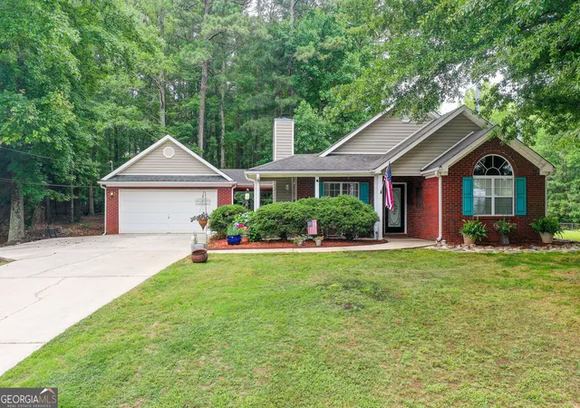 1st image of 204 Crystal Ct, Hampton, GA 30228 | MLS# 10794511