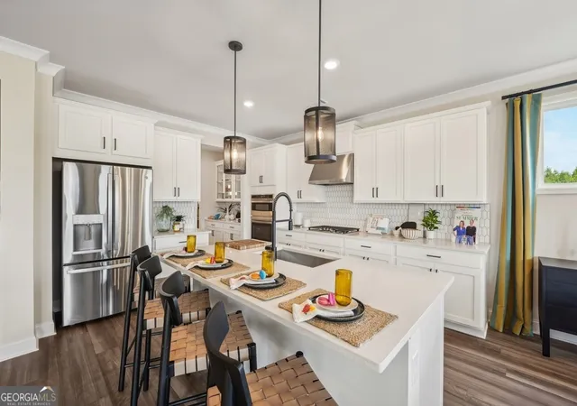 Photo 2 of Single family home for sale at 3297 Kennington Ct, Loganville, GA 30052 | MLS# 10790806 | Listing updated on 2026-09-20