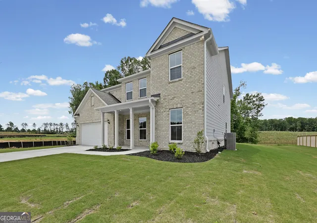 Photo 2 of Single family home for sale at 136 Aj Welch Jr Wy, Mcdonough, GA 30252 | MLS# 10800916 | Listing updated on 2026-09-08