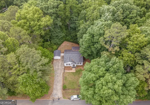 2nd image of 40 Mctier Cir Nw, Cartersville, GA 30120 | MLS# 10831182