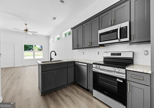 Photo 3 of Single family home for sale at 1302 4Th Ave Stonewall St, Lagrange, GA 30240 | MLS# 10823599 | Listing updated on 2026-10-08