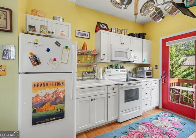 Photo 3 of Single family home for sale at 1178 Vaughan St, Clarkston, GA 30021 | MLS# 10829594 | Listing updated on 2026-09-03