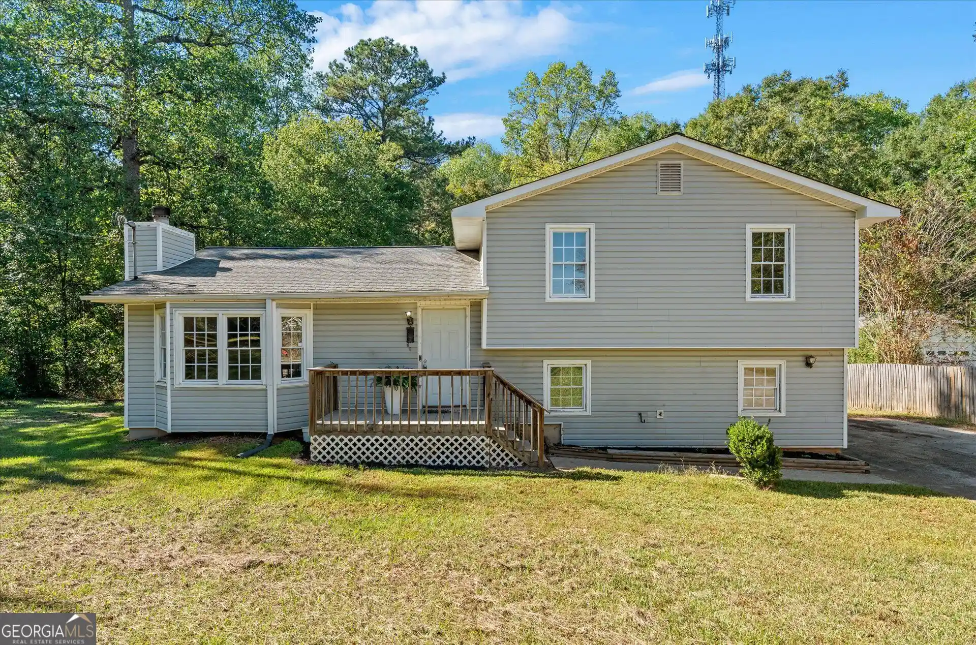 Photo 1 of Single family home for sale at 28 Cypress Cir, Carrollton, GA 30116 | MLS# 10853835 | Listing updated on 2026-10-13