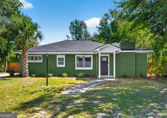 Photo 1 of Single family home for sale at 2223 Armstrong Dr, Savannah, GA 31404 | MLS# 10857561 | Listing updated on 2026-10-28